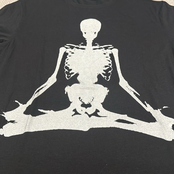 HOI - TOP - Picture 2 of 4